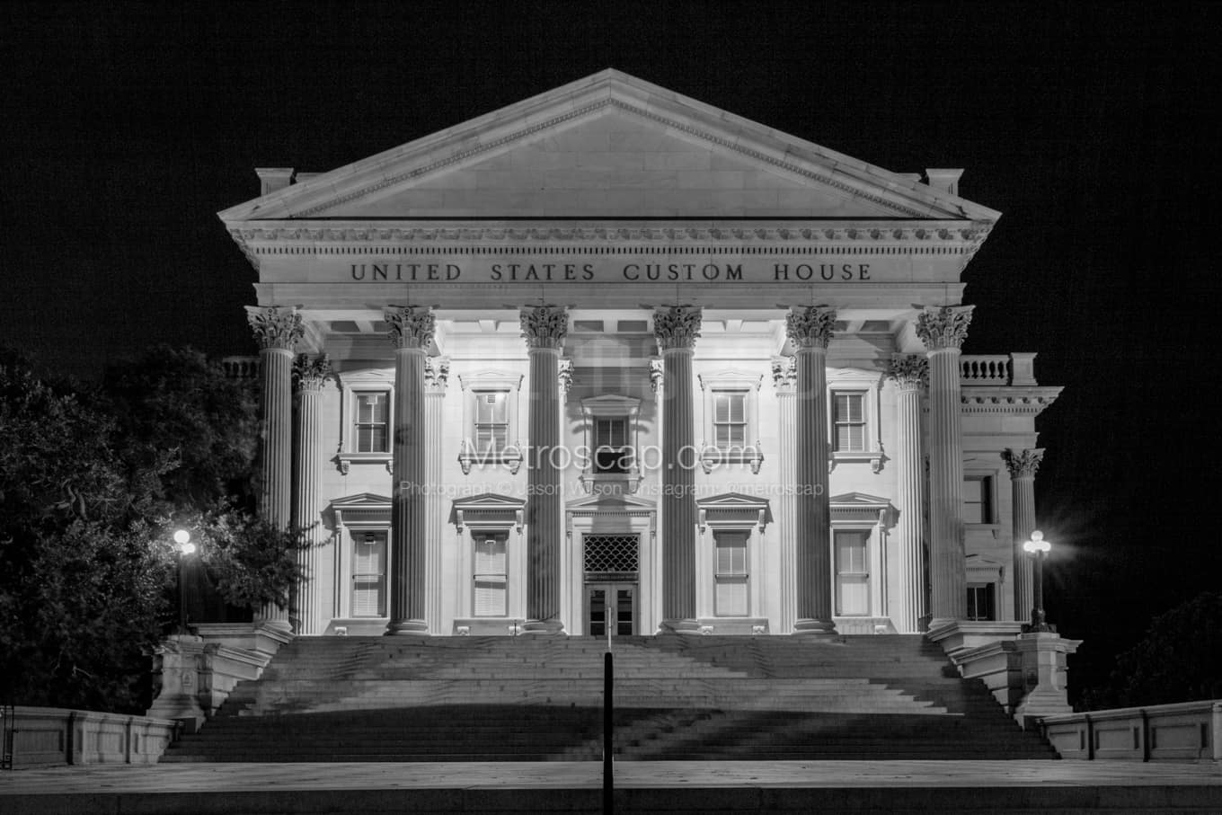 Black & White Charleston Architecture Pictures