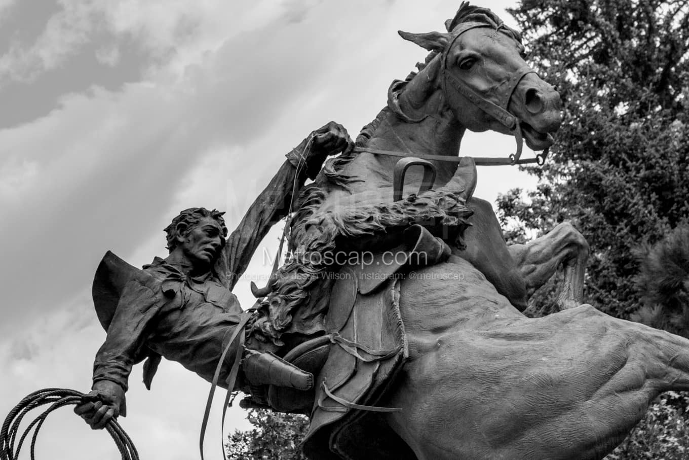 Black & White Cheyenne Architecture Pictures