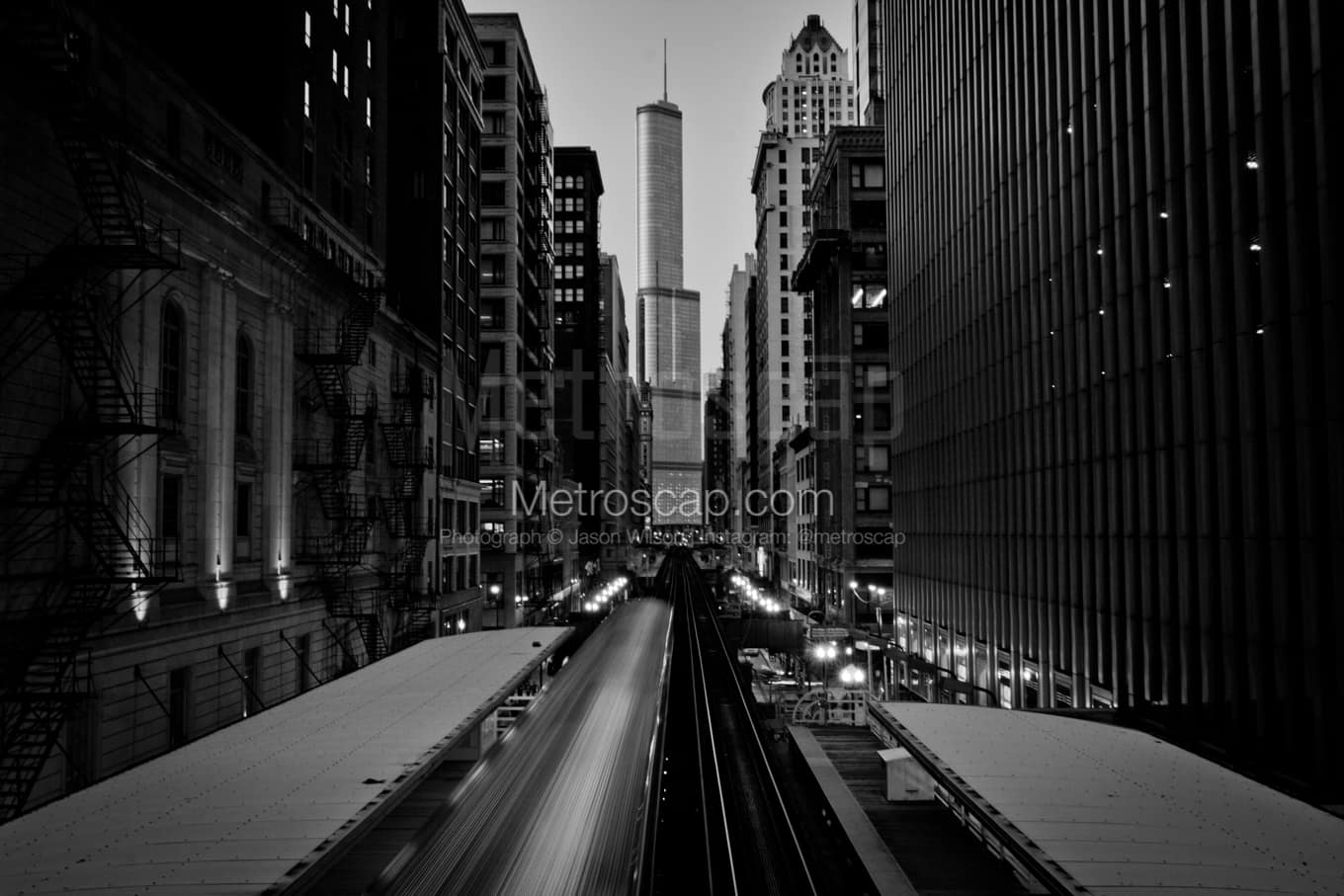 Black & White Chicago Architecture Pictures