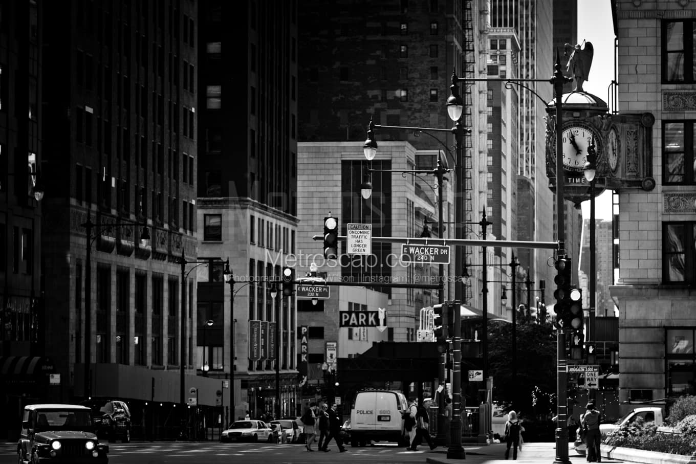 Black & White Chicago Architecture Pictures