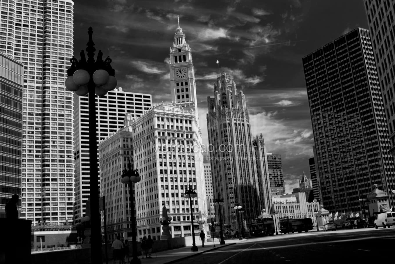 Black & White Chicago Architecture Pictures