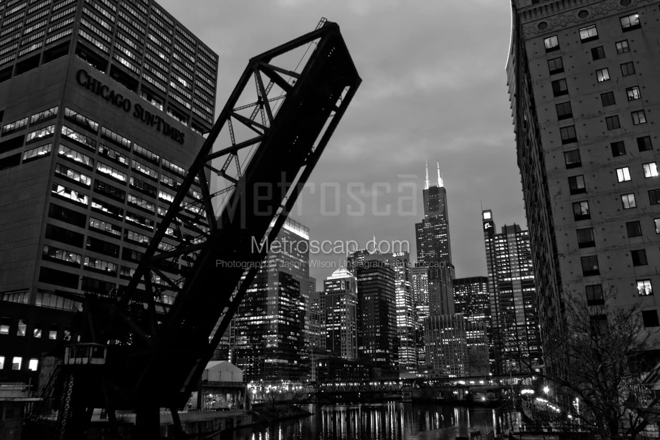 Black & White Chicago Architecture Pictures