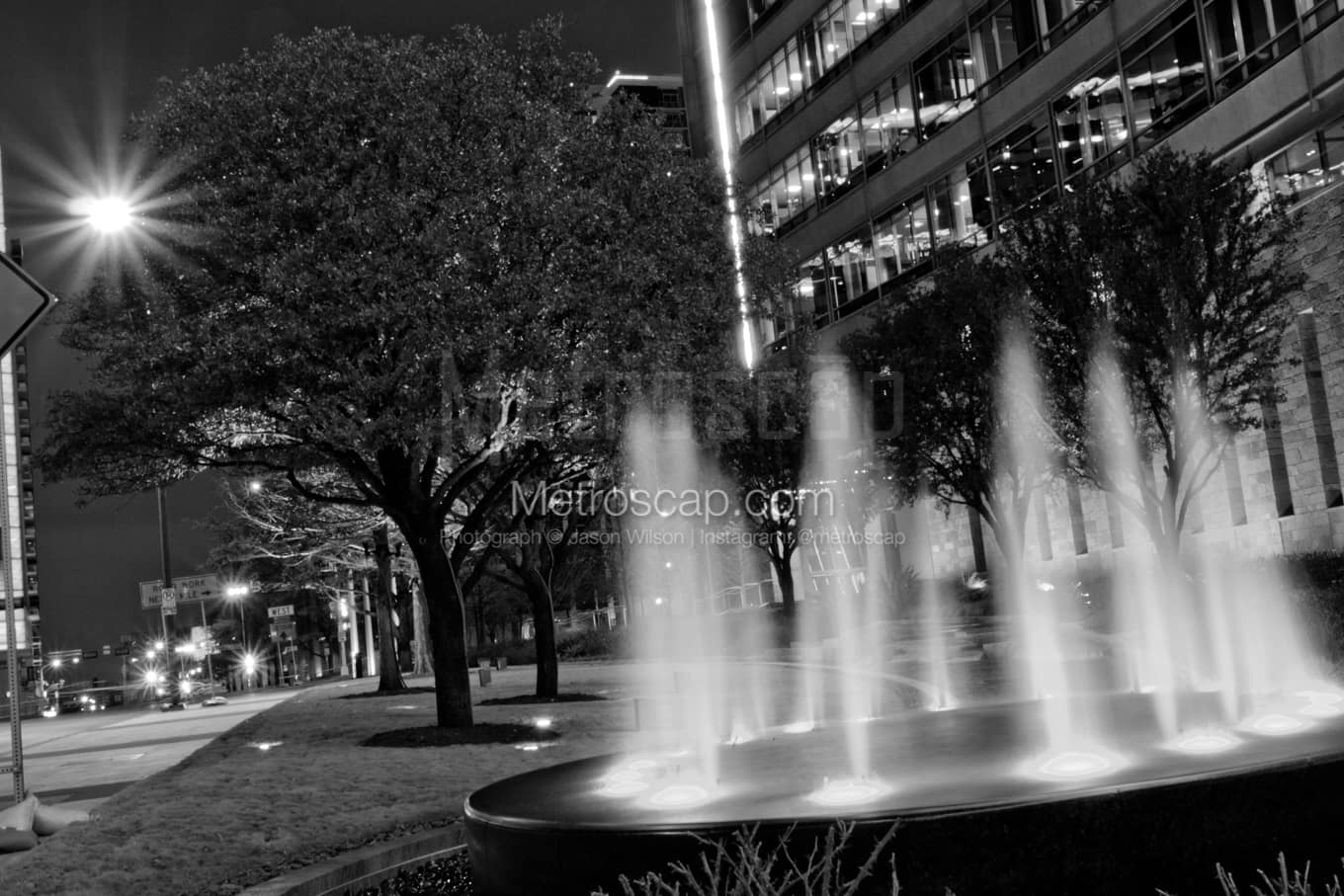 Black & White Dallas Architecture Pictures