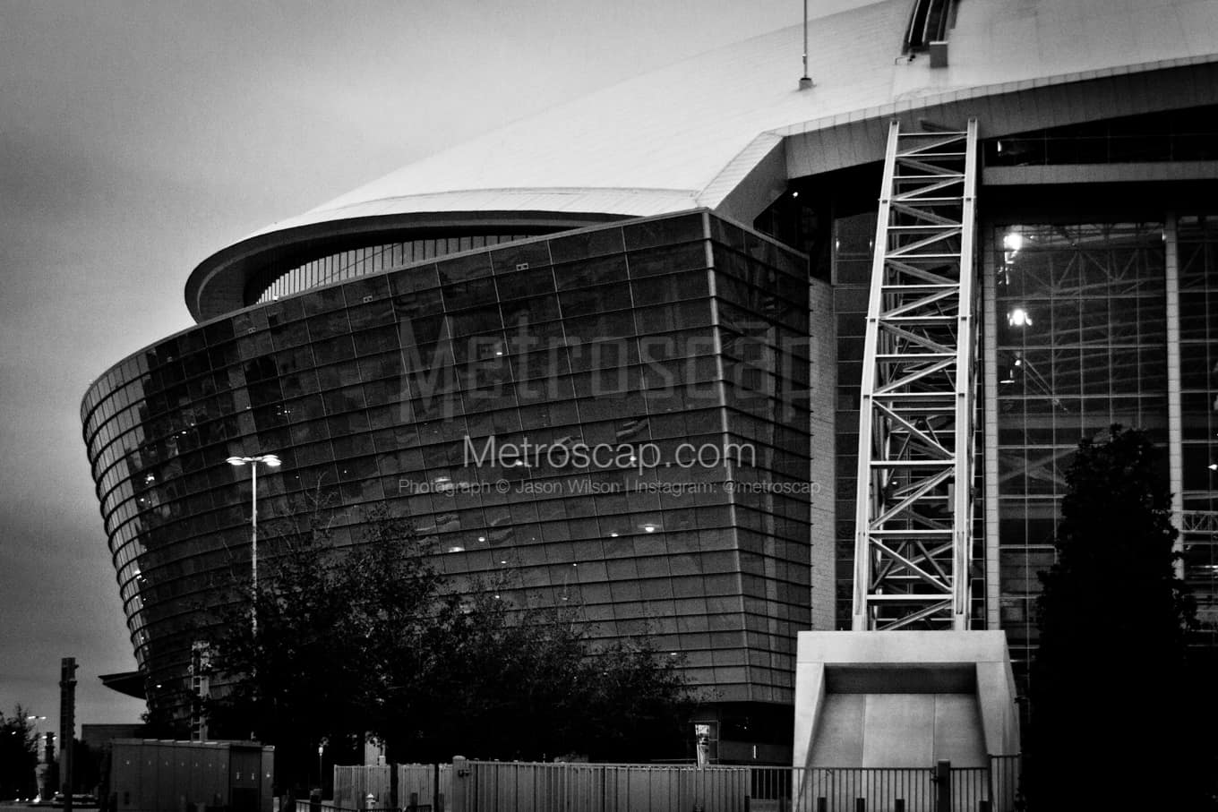 Black & White Dallas Architecture Pictures