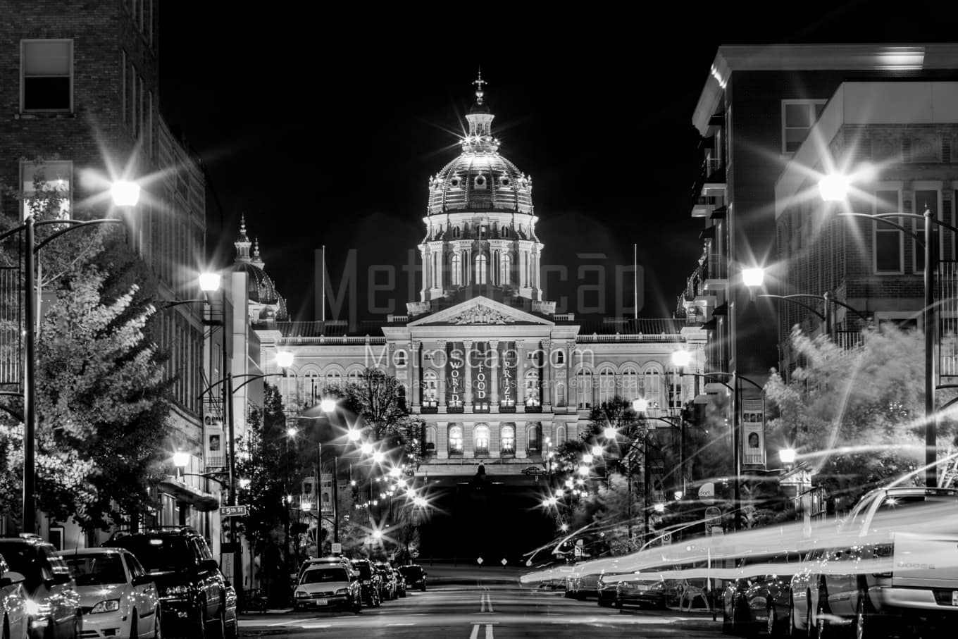 Black & White Des Moines Architecture Pictures