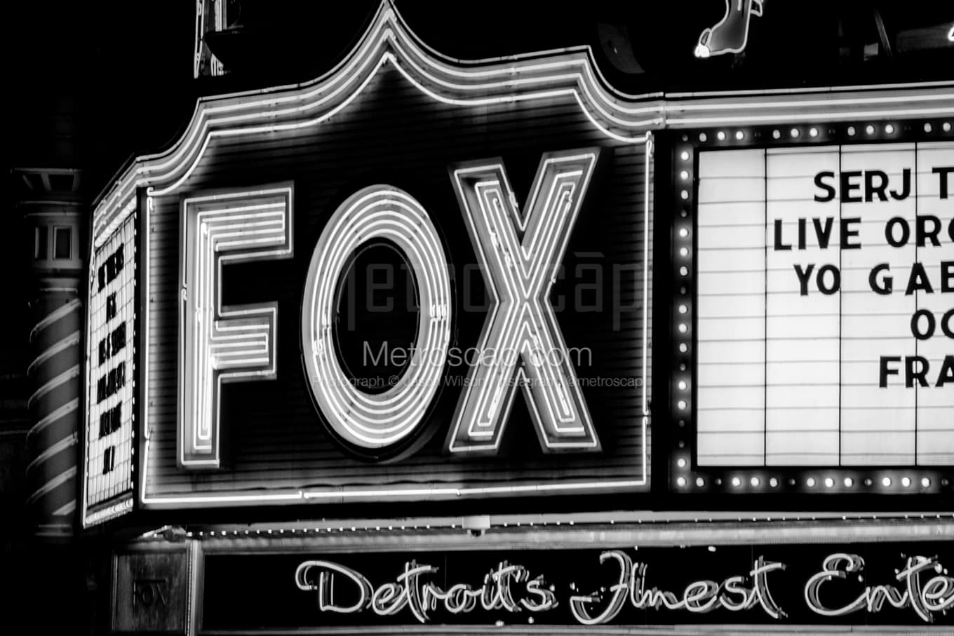 Black & White Detroit Architecture Pictures