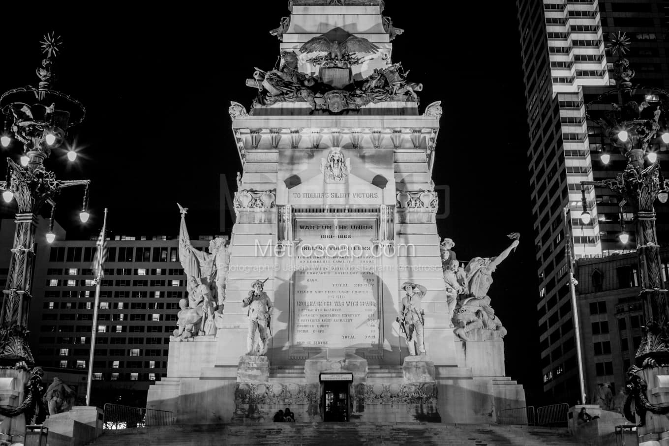 Black & White Indianapolis Architecture Pictures