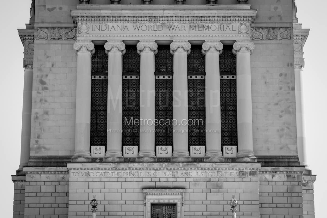 Black & White Indianapolis Architecture Pictures