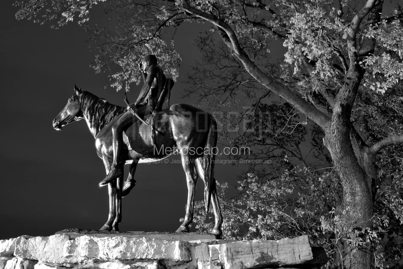 Black & White Kansas City Architecture Pictures