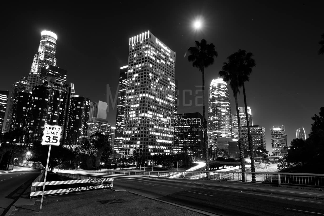 Black & White Los Angeles Architecture Pictures