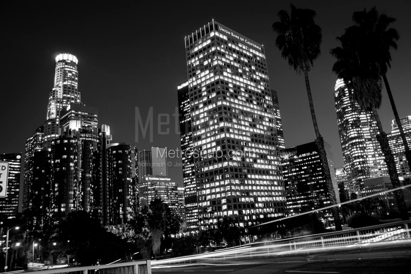 Black & White Los Angeles Architecture Pictures