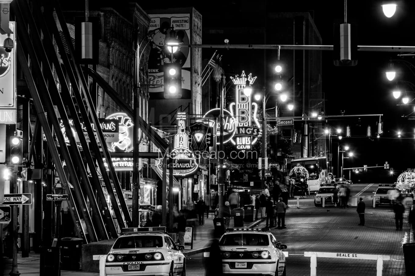 Black & White Memphis Architecture Pictures