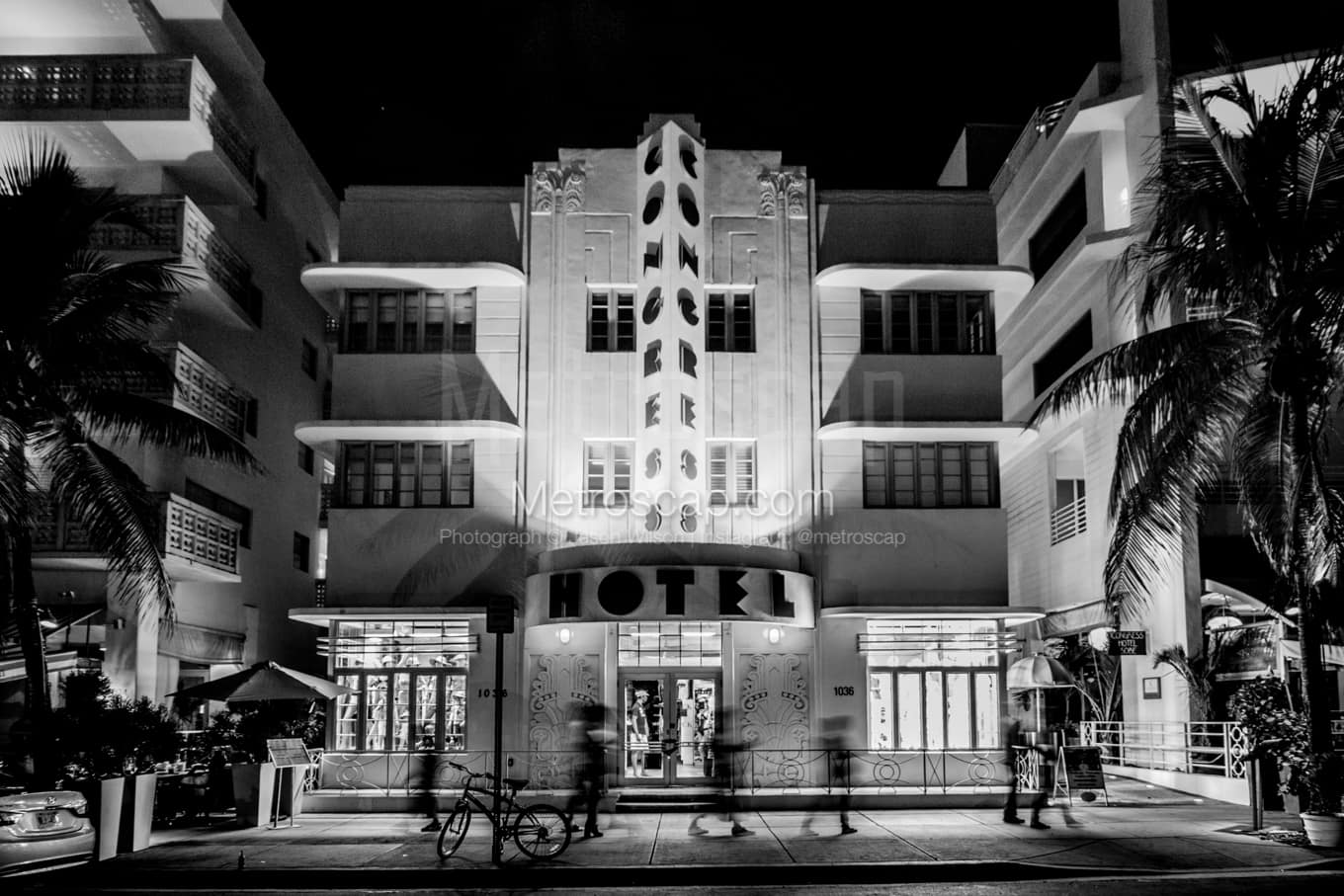 Black & White Miami Architecture Pictures