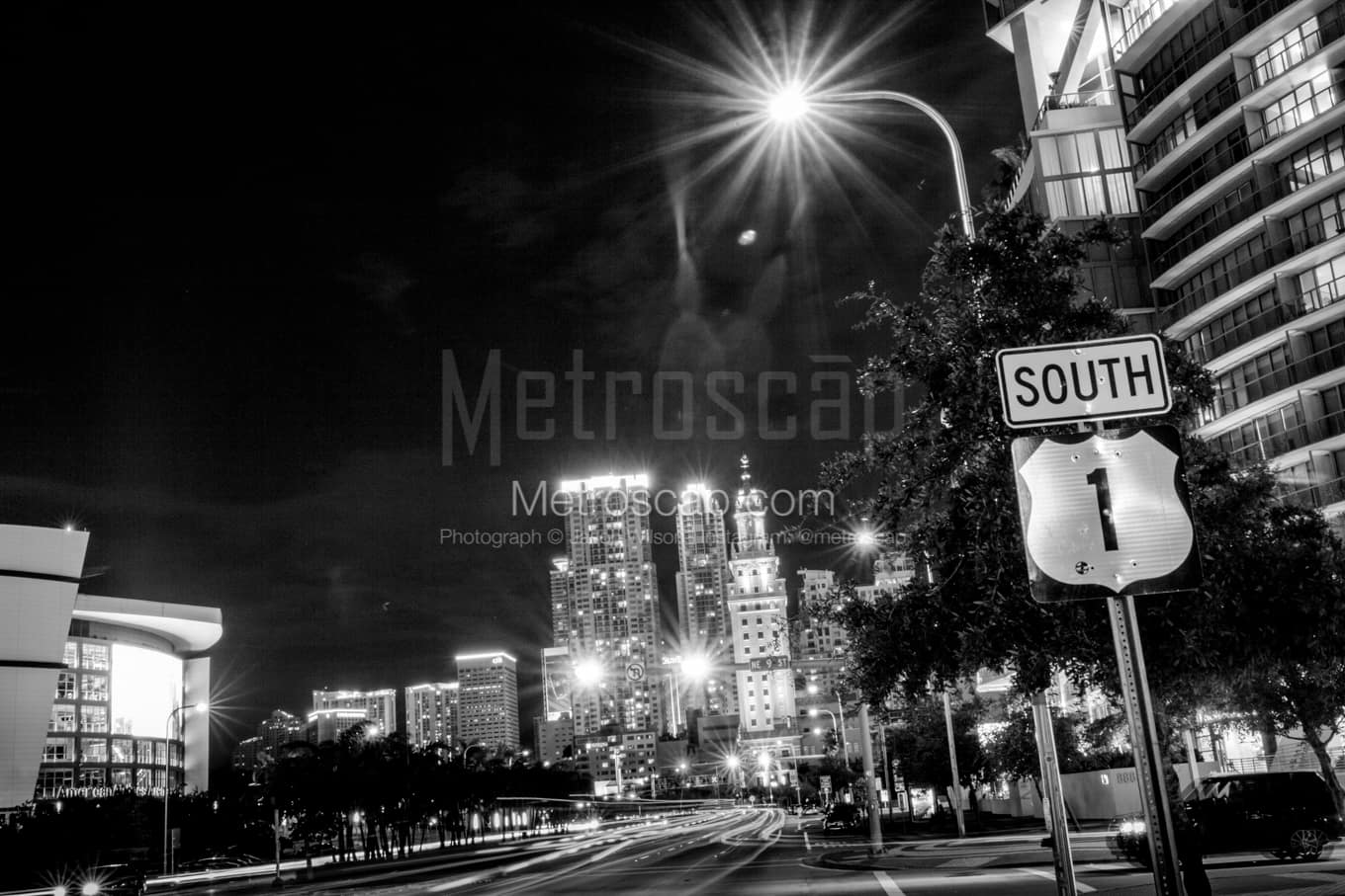 Black & White Miami Architecture Pictures