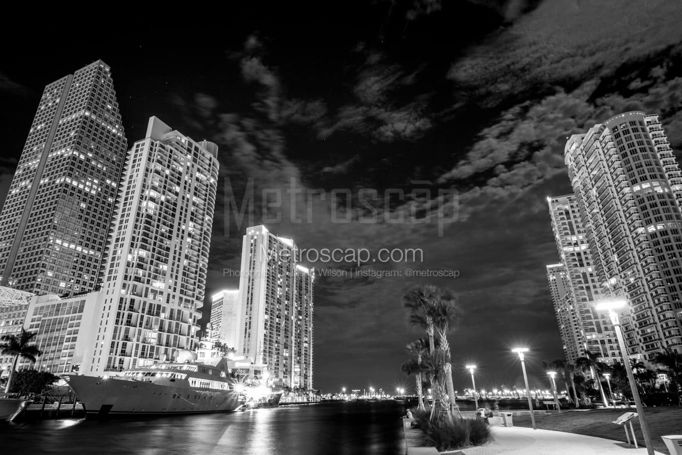 Black & White Miami Architecture Pictures