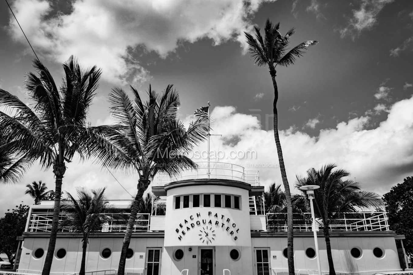 Black & White Miami Architecture Pictures