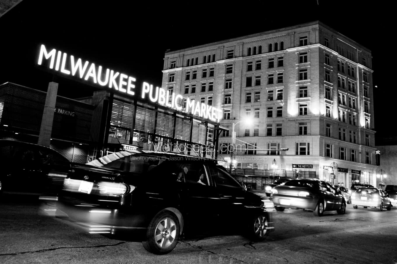 Black & White Milwaukee Architecture Pictures