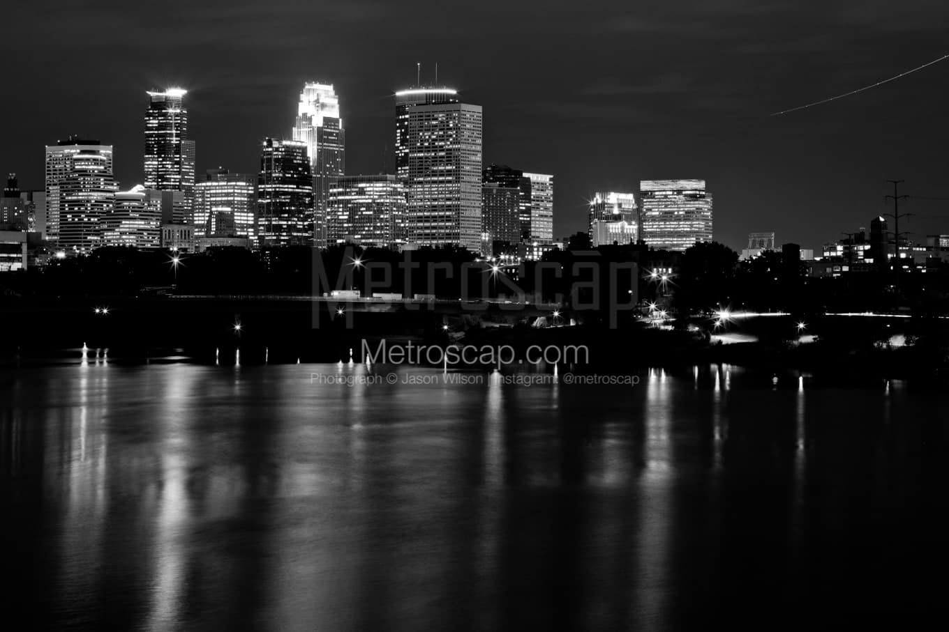 Black & White Minneapolis Architecture Pictures