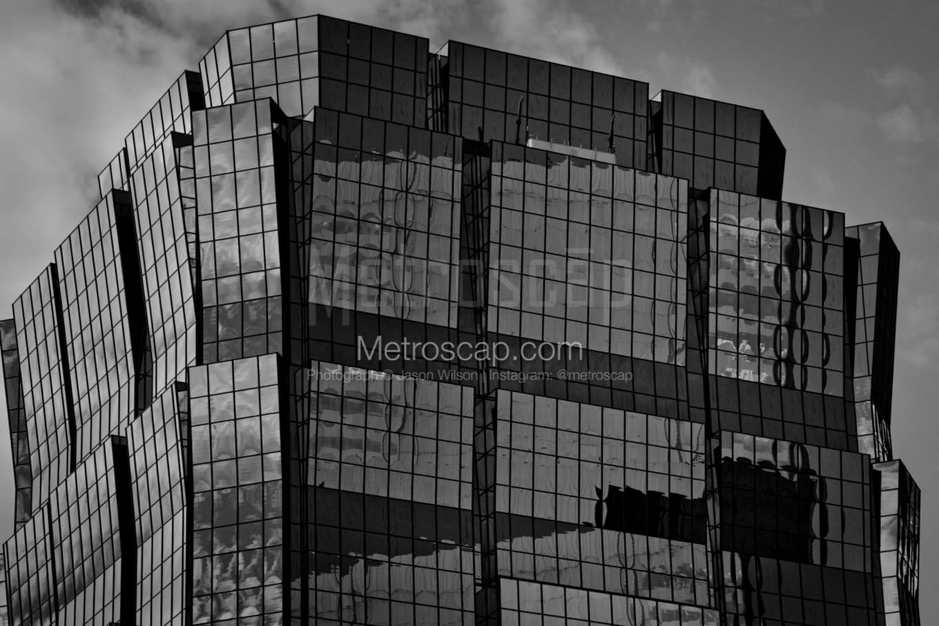 Black & White Minneapolis Architecture Pictures