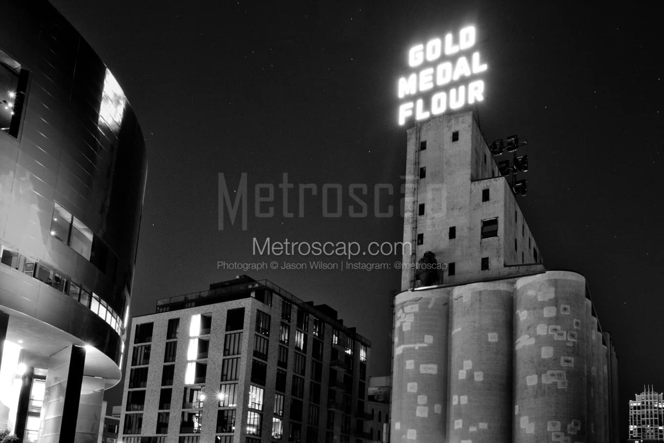 Black & White Minneapolis Architecture Pictures