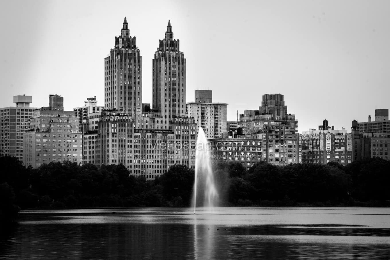 Black & White New York City Architecture Pictures