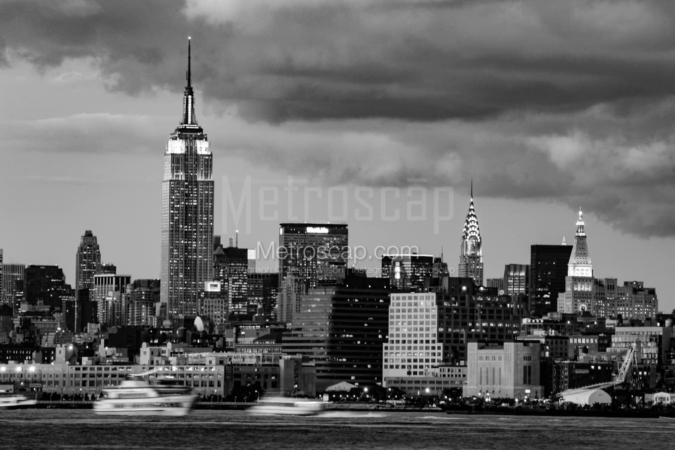 Black & White New York City Architecture Pictures