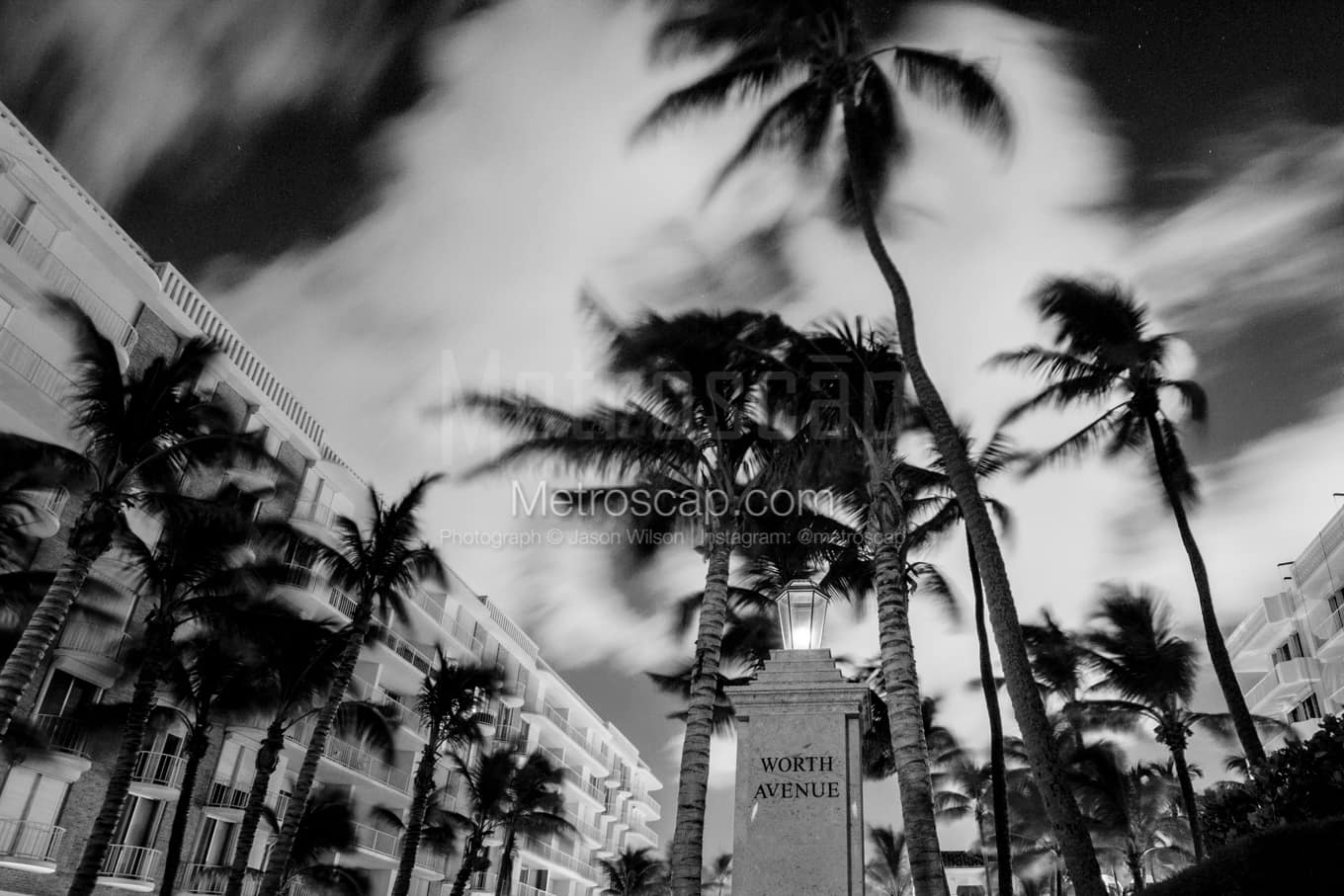 Black & White Palm Beach Architecture Pictures