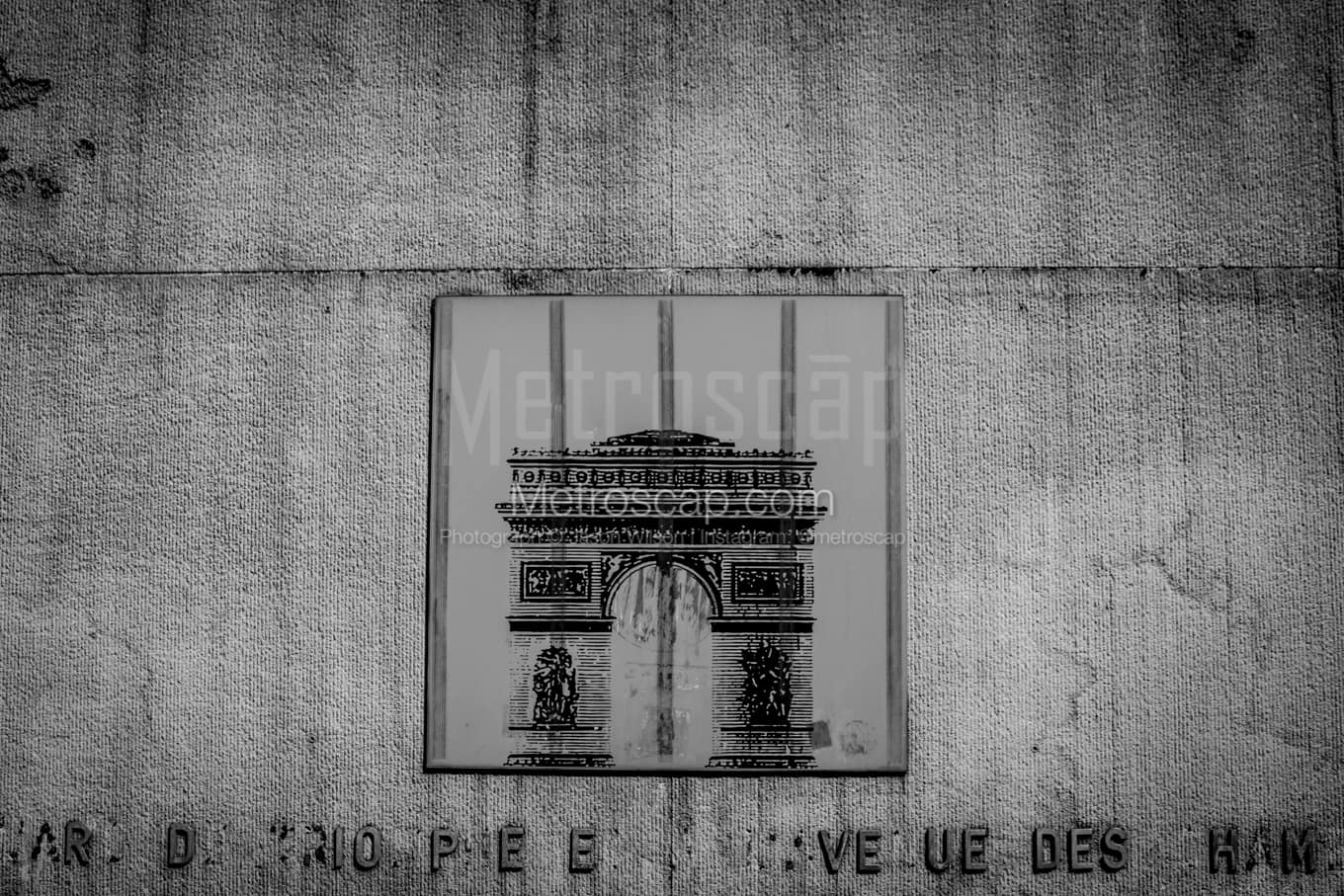 Black & White Paris Architecture Pictures