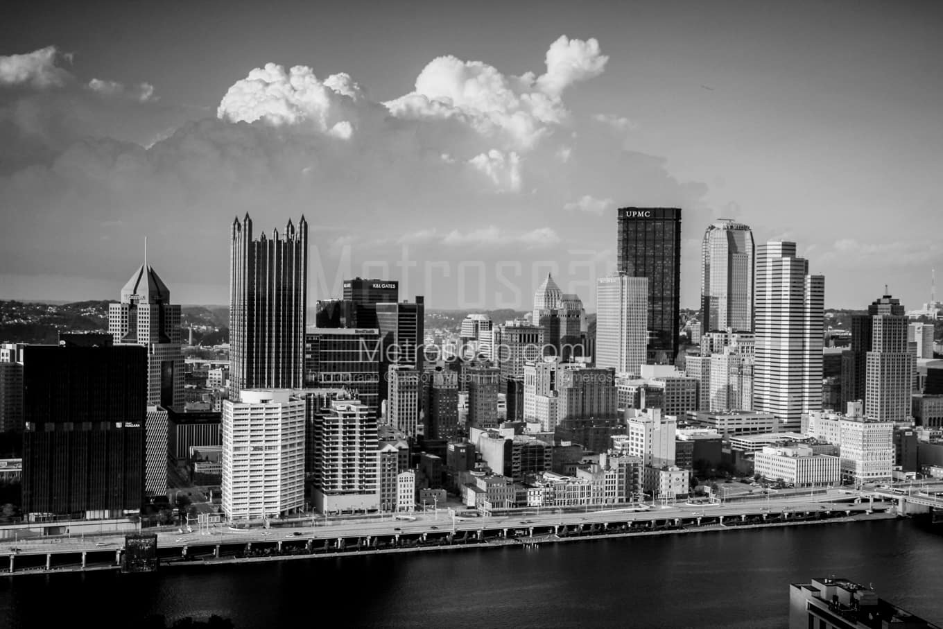 Black & White Pittsburgh Architecture Pictures