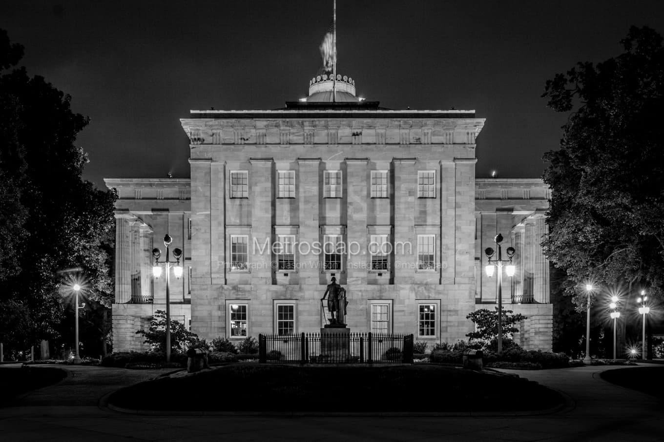 Black & White Raleigh Architecture Pictures