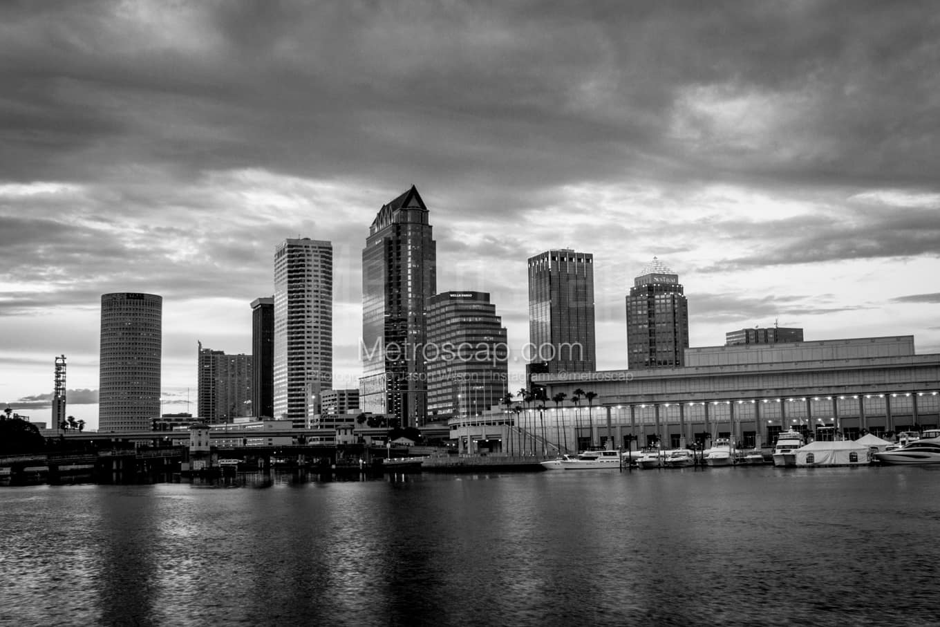 Black & White Tampa Architecture Pictures