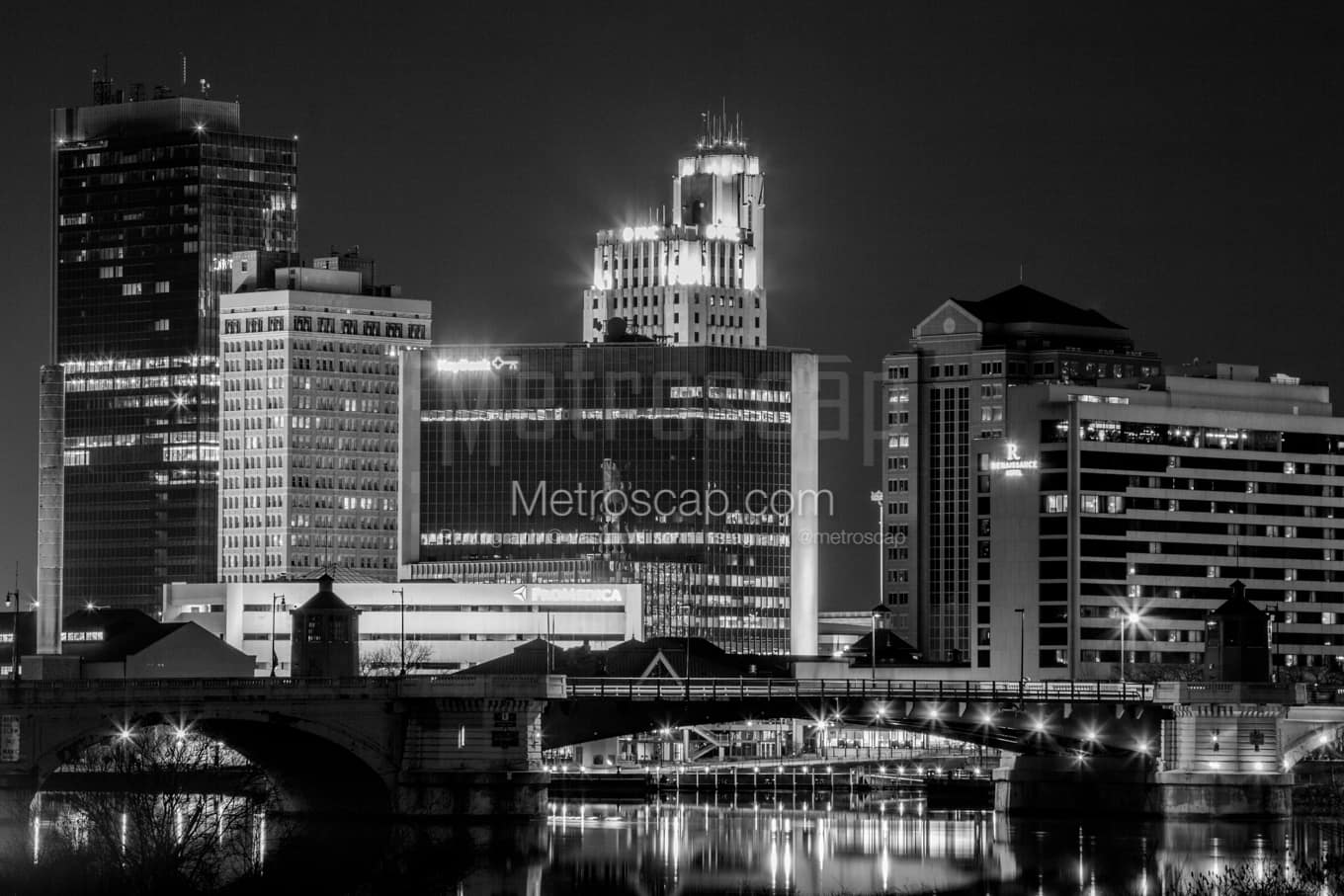 Black & White Toledo Architecture Pictures