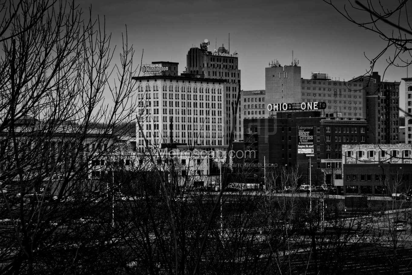 Black & White Youngstown Architecture Pictures